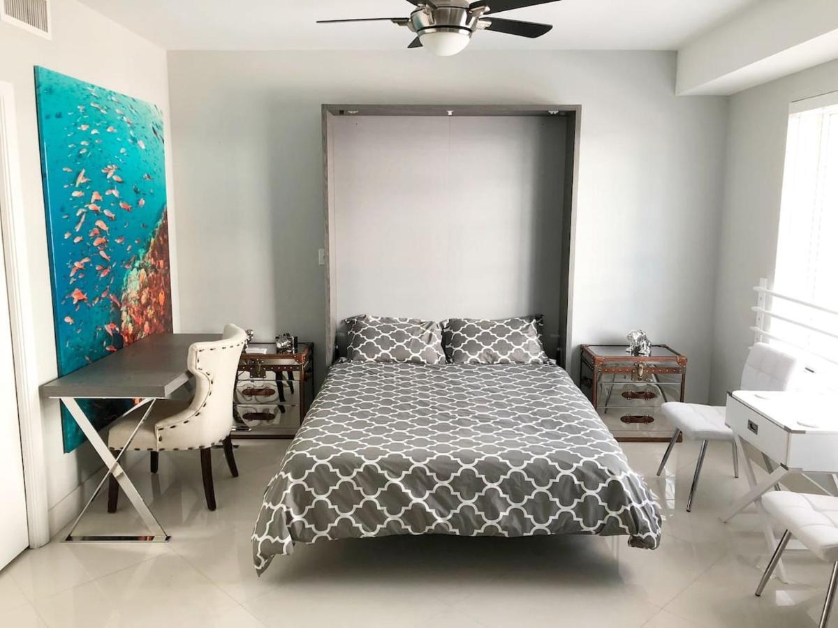 Heart Of South Beach / Modern Apartment / Ocean Drive - Carlyle Miami Beach Kültér fotó